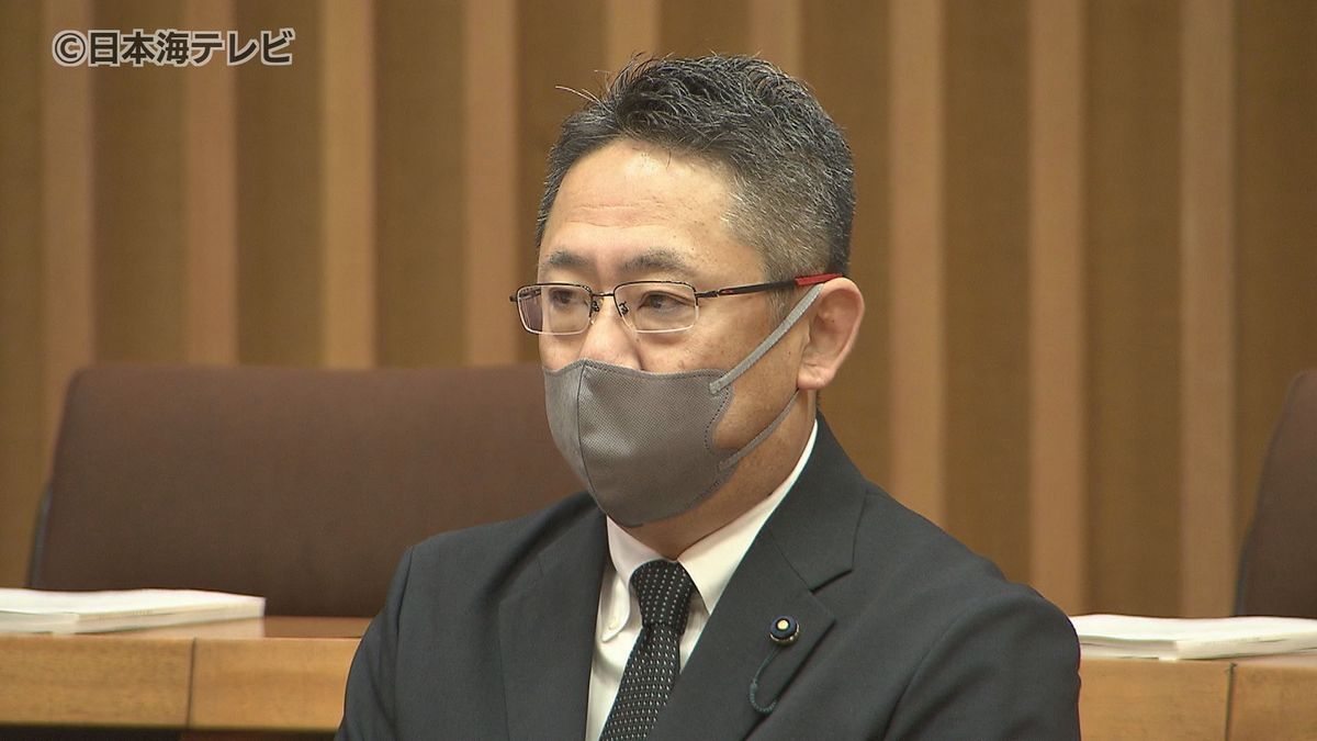 ゴルフ会費の横領などが問題　松田正県議が公の場に約3か月ぶりに姿を現す　「多くをお話しすることができません」　鳥取県