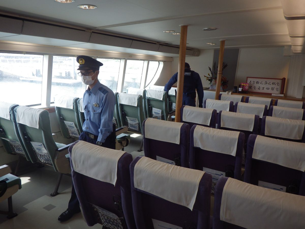 津エアポートラインの旅客船でテロ警戒