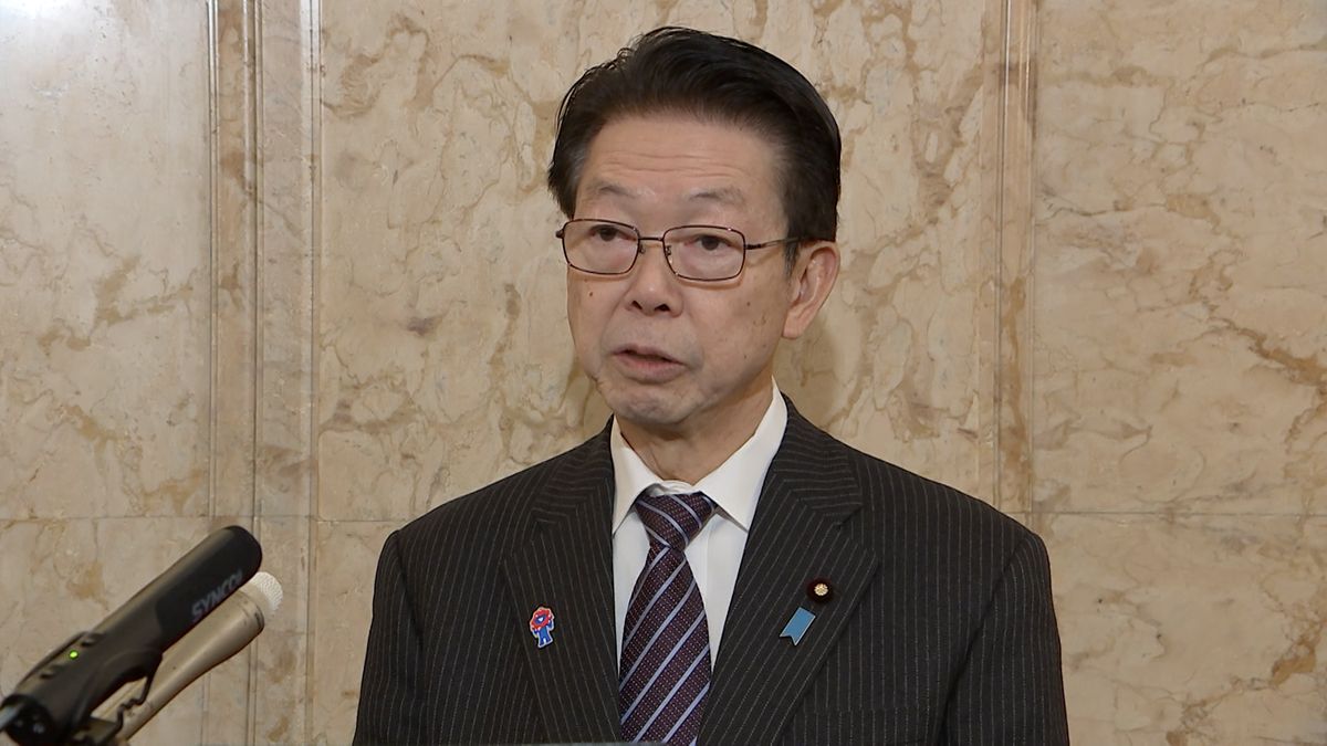 政府　入院中の伊東地方創生相の事務代理に武藤経産相