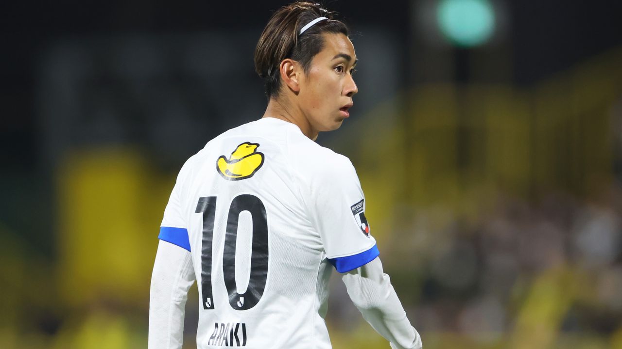 鹿島10番”荒木遼太郎が期限付き移籍でFC東京へ 鹿島との試合には出場 