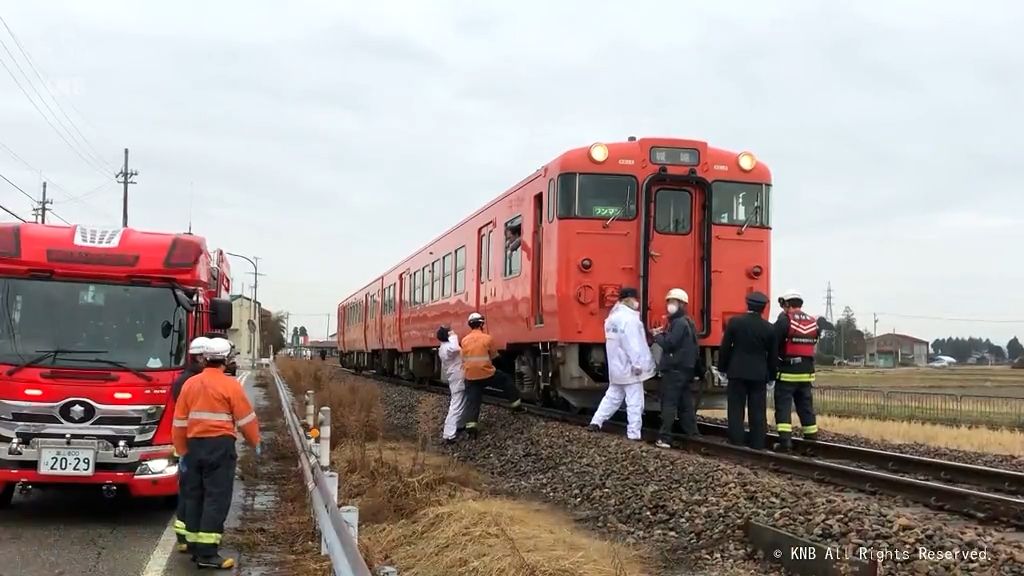 ＪＲ城端線で人身事故　1人搬送　一時運転見合わせ　砺波市