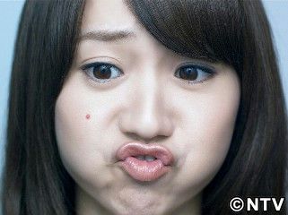 AKB48大島・小嶋・篠田、スーパースローでどアップ“変顔”