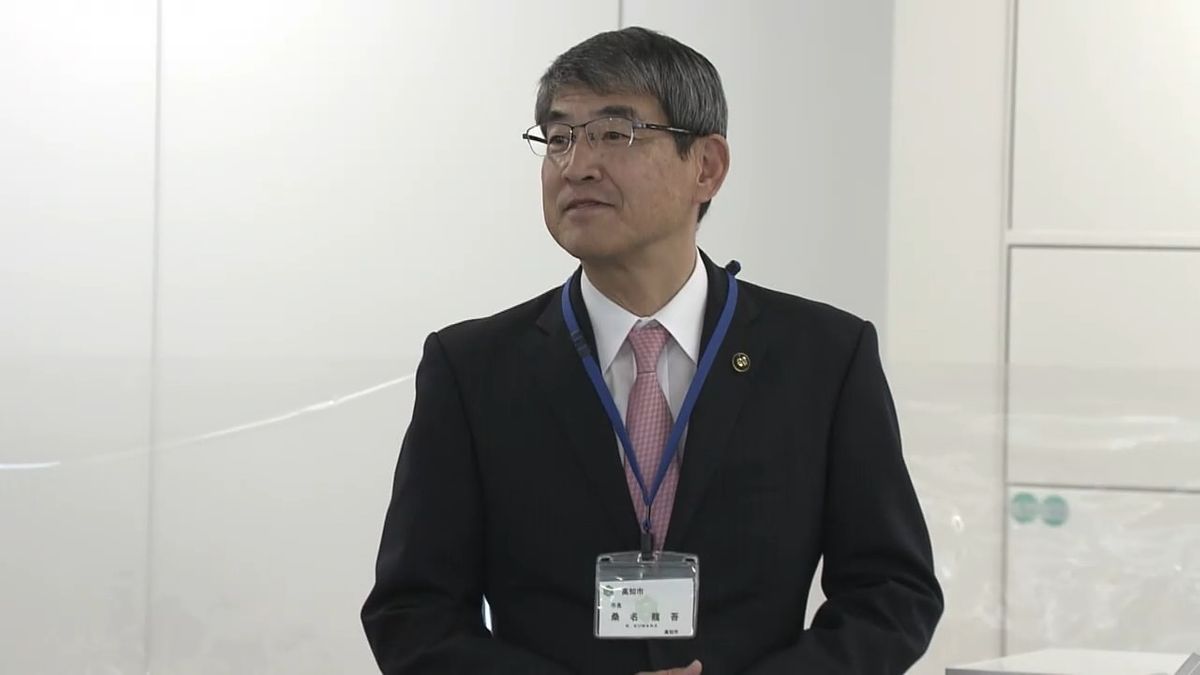 官公庁や県内企業が仕事納め 桑名高知市長が職員をねぎらう【高知】