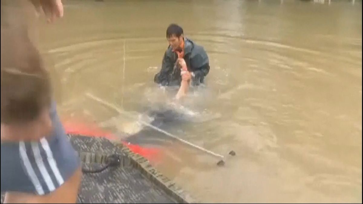 アメリカと中国　大雨による洪水被害相次ぐ