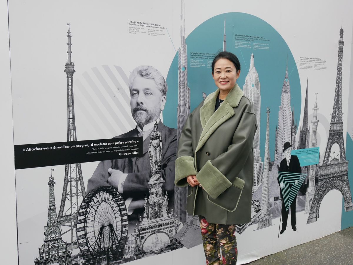 記念展示「エッフェル――高さへの挑戦」でデザインを担当した由紀子さん