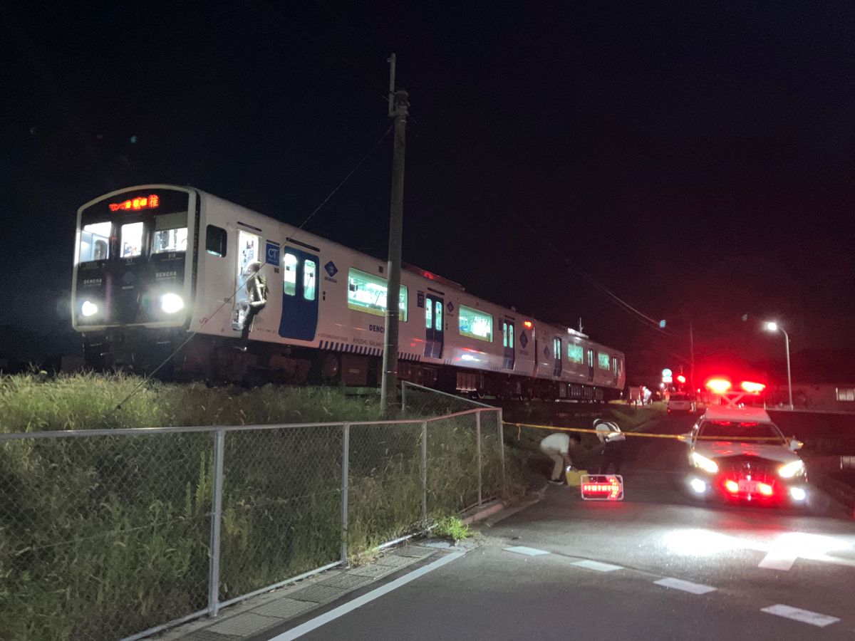 【速報】JR香椎線の踏切で列車と車が衝突　一時運転見合わせ　福岡