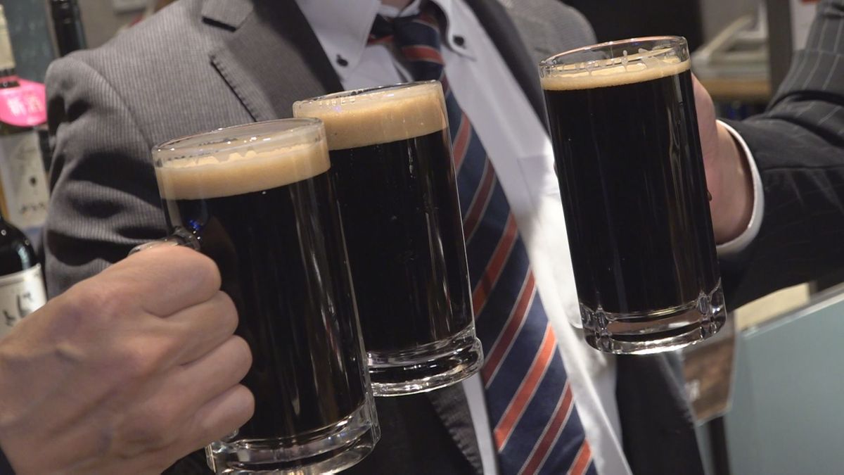 桔梗信玄餅が生ビールに！原料に黒蜜ときな粉を使用 甲府駅ビルの店舗で販売 山梨 