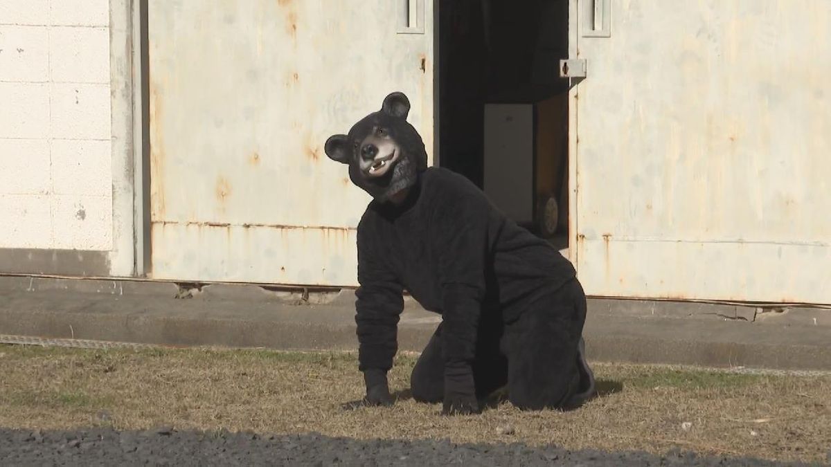 熊出没時の対応訓練　市や警察など合同で初開催　三重・尾鷲市