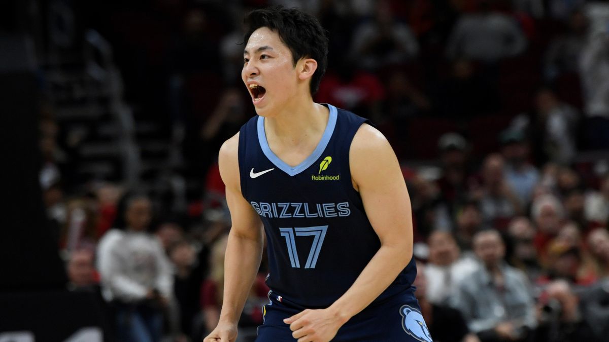 「子供たちの希望」河村勇輝の“2way契約”にBリーグから称賛　日本人初のBリーグから輩出されたNBA選手へ