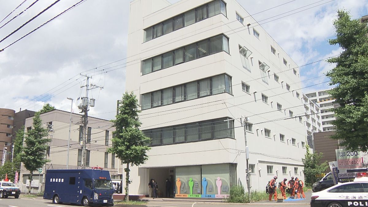 オフィスビルで17人が体調不良　せきやのどの痛みを訴え避難　札幌市中央区