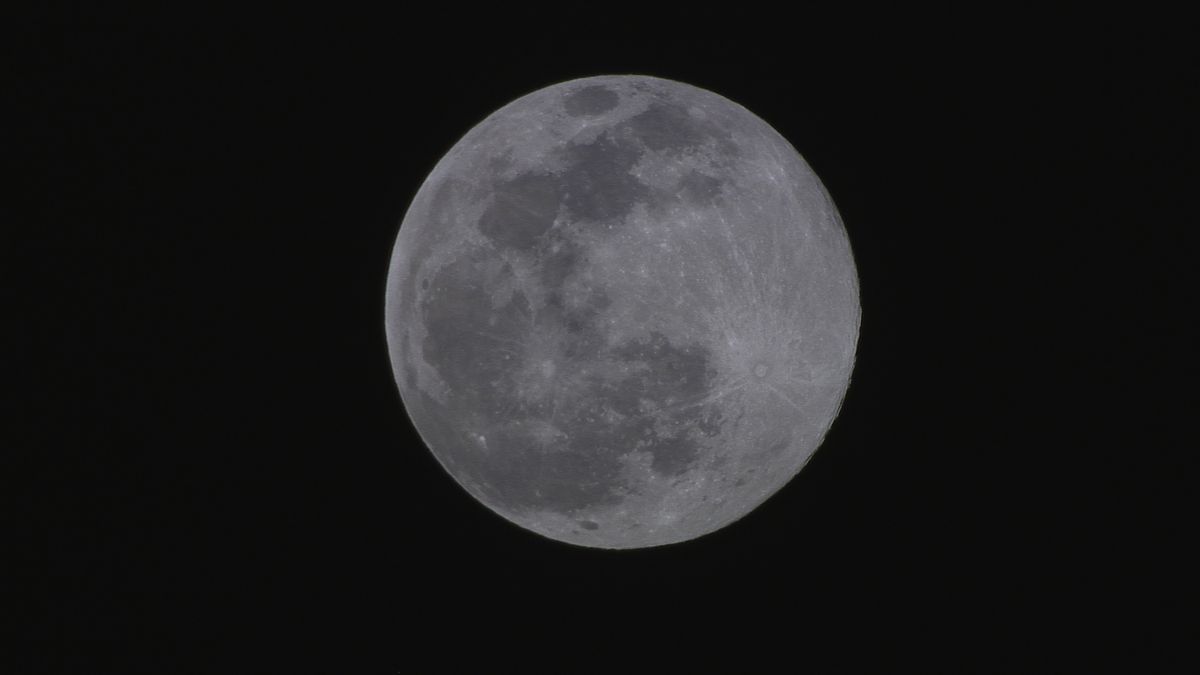 7日(火)夜は満月　広く晴れてお月見日和に 夜の冷え込みには注意を