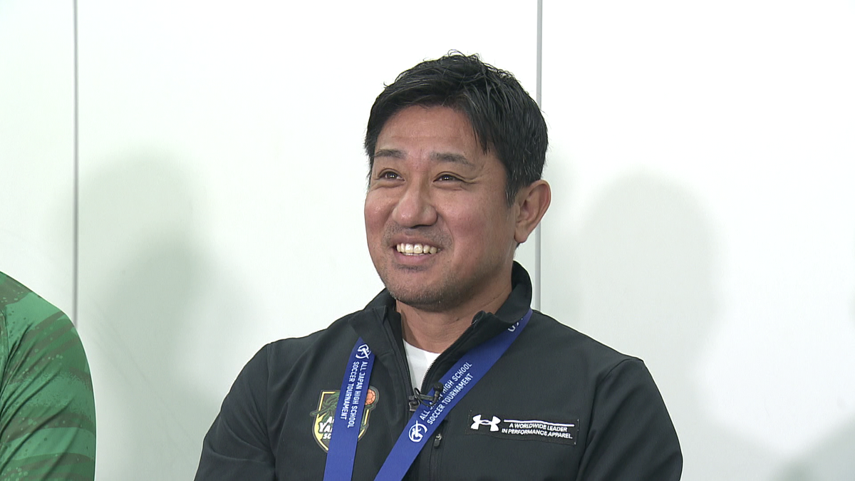 「優勝できてほっとした」青森山田・正木昌宣監督　高校日本一で目に浮かべた涙のワケ「もう見られなくなる」