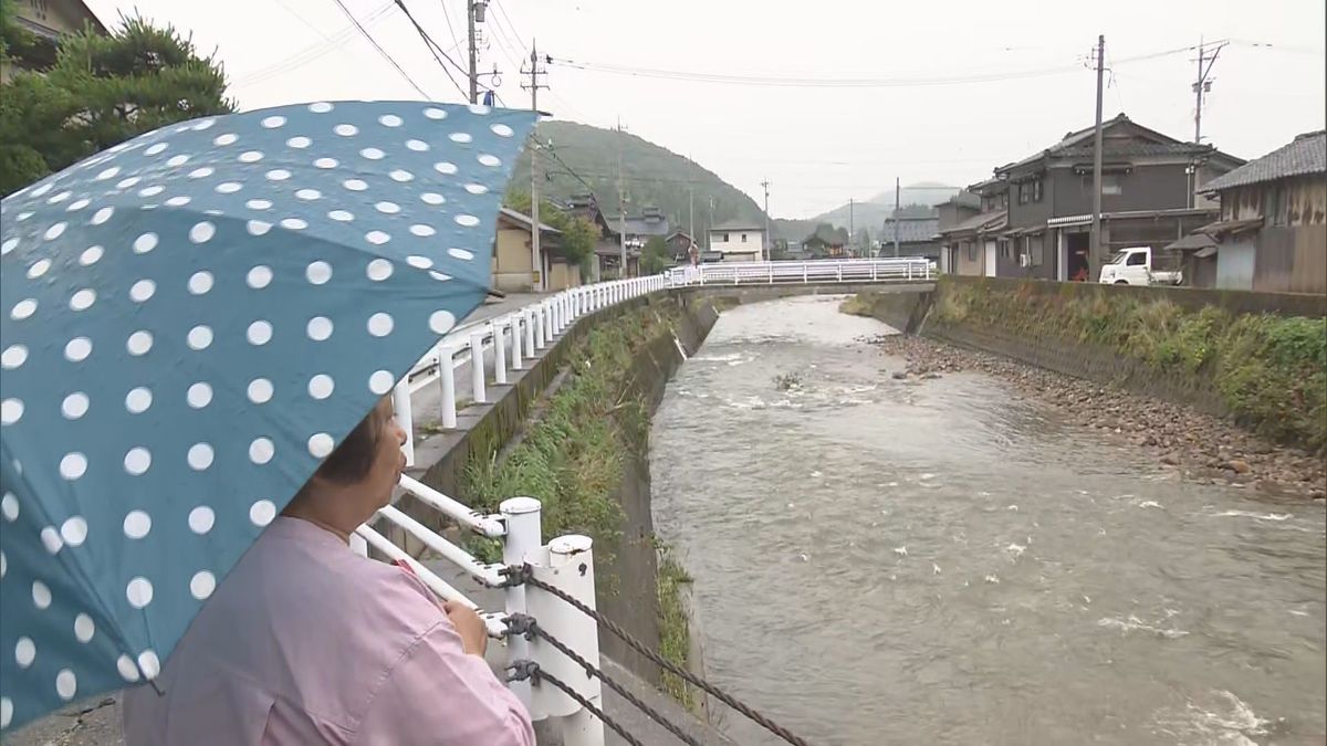 2日夜遅くにかけ強い雨に注意　河川の氾濫相次ぎ、募る不安　越前町宮崎地区
