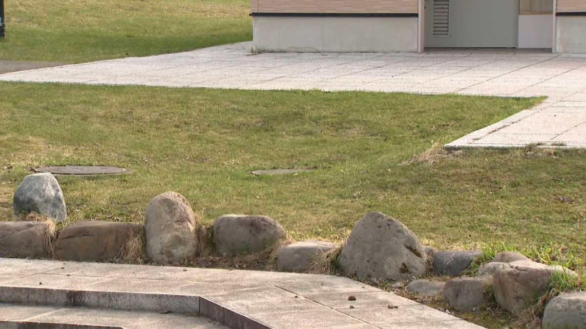中学2年生の少女が凍死していたのが見つかった公園