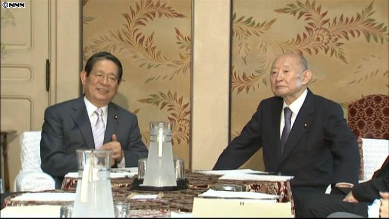 消費増税法案、３党の修正協議始まる