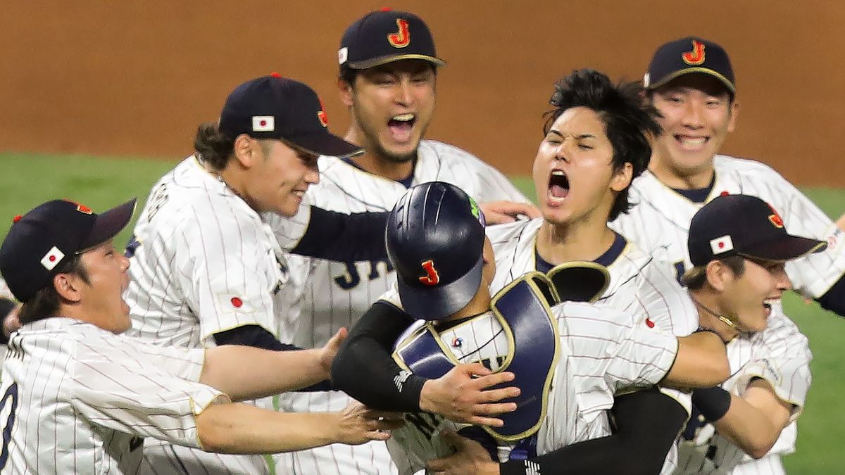 WBCで優勝した侍ジャパン（写真：アフロ）