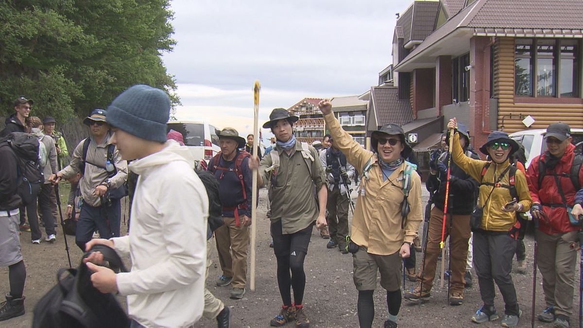 富士山開山から1週間 「今年の夜は静か」登山規制に一定の効果 変わらぬ課題も 山梨県