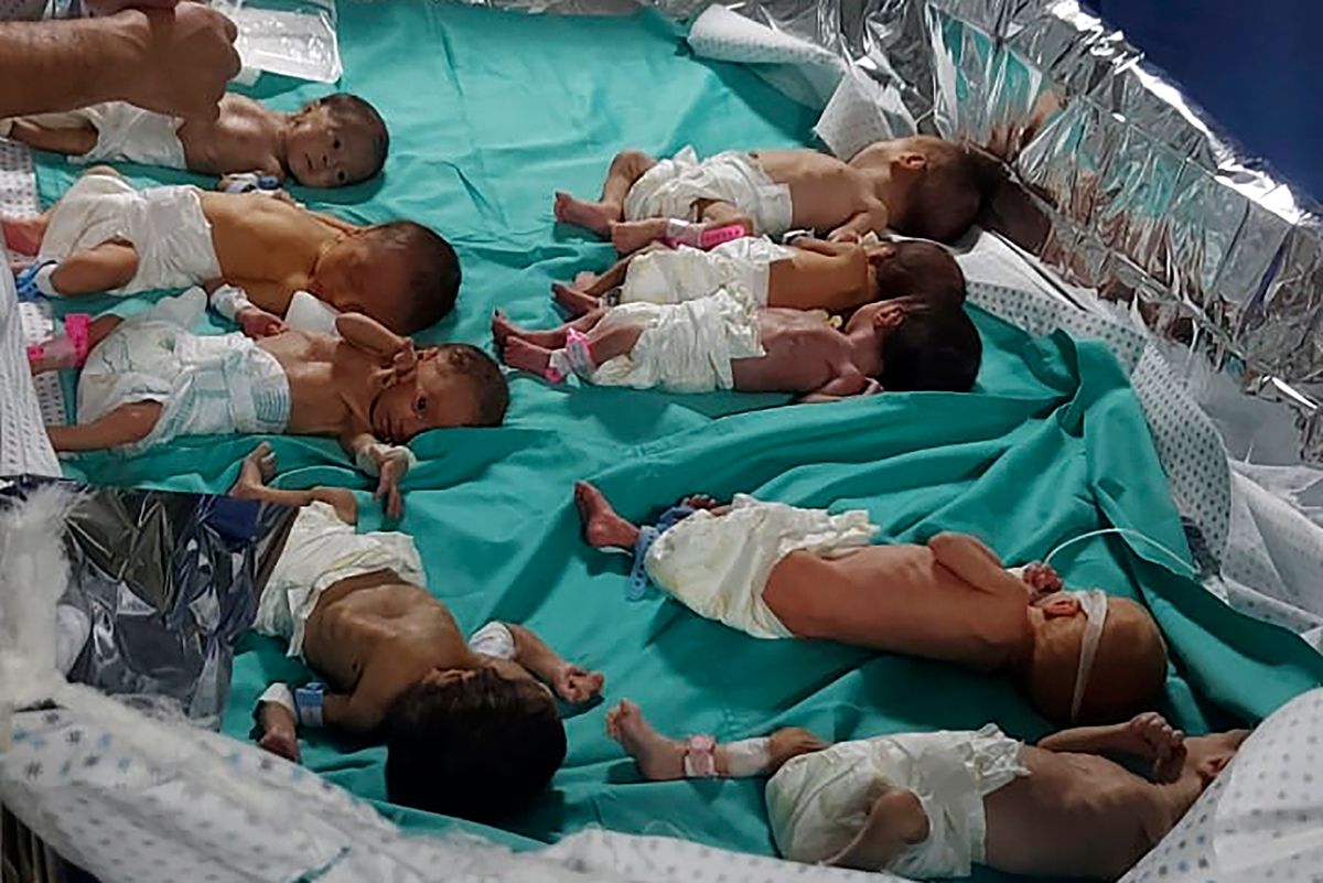 ガザ地区シファ病院から少なくとも30人の新生児の避難完了
