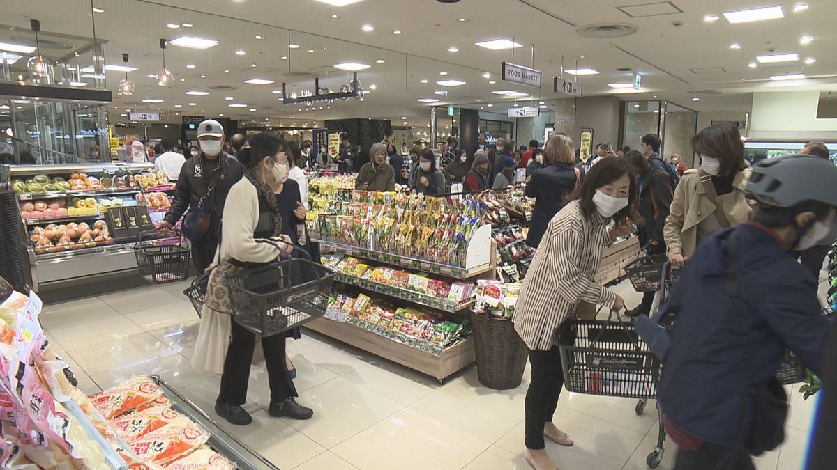 全国の生協で初　松山三越のデパ地下にコープえひめが出店