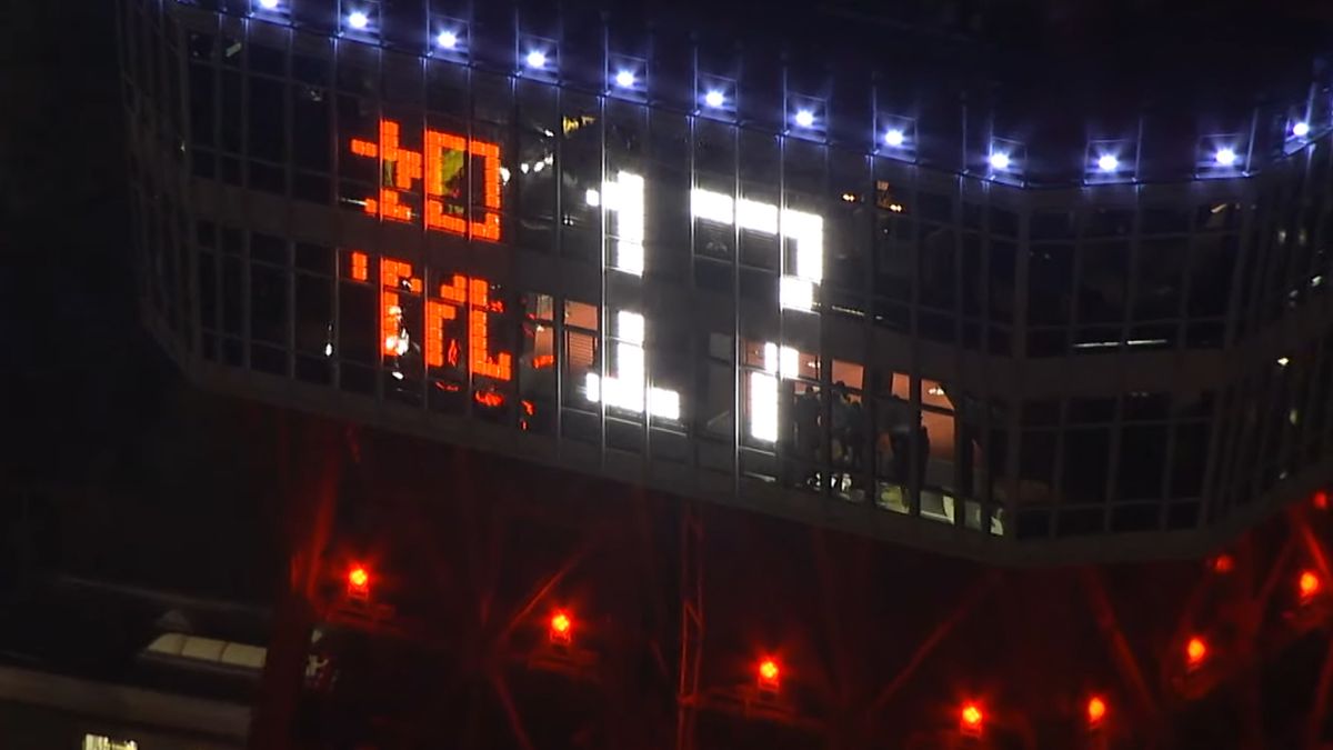 東京タワーに「祝１７」大谷選手ＭＶＰに