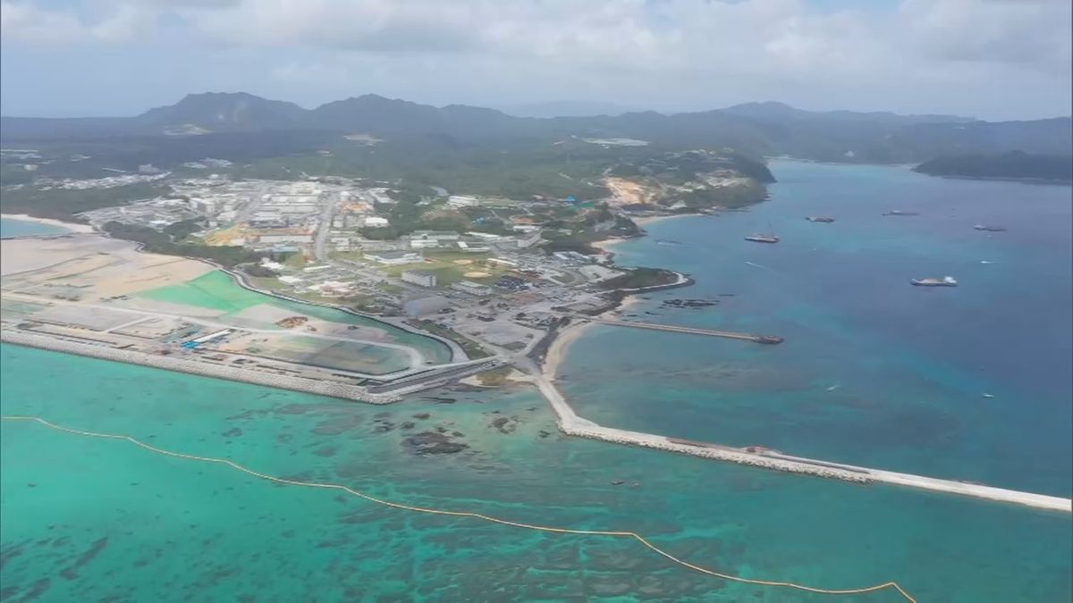 普天間基地の移設に向けた工事が続く名護市辺野古