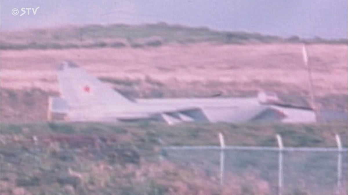 函館空港に着陸したミグ25（1976年9月）