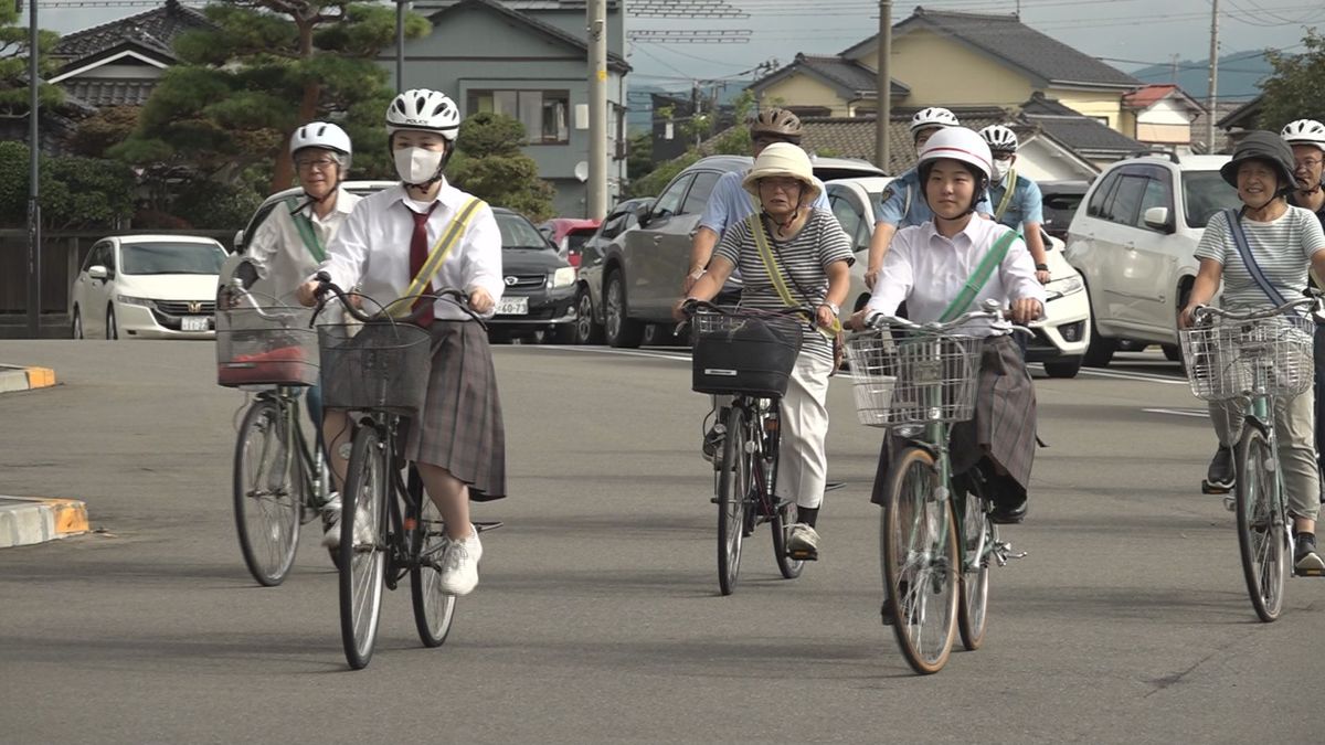 21日から「秋の交通安全県民運動」　自転車のヘルメット着用呼びかけ　庄内町で出発式