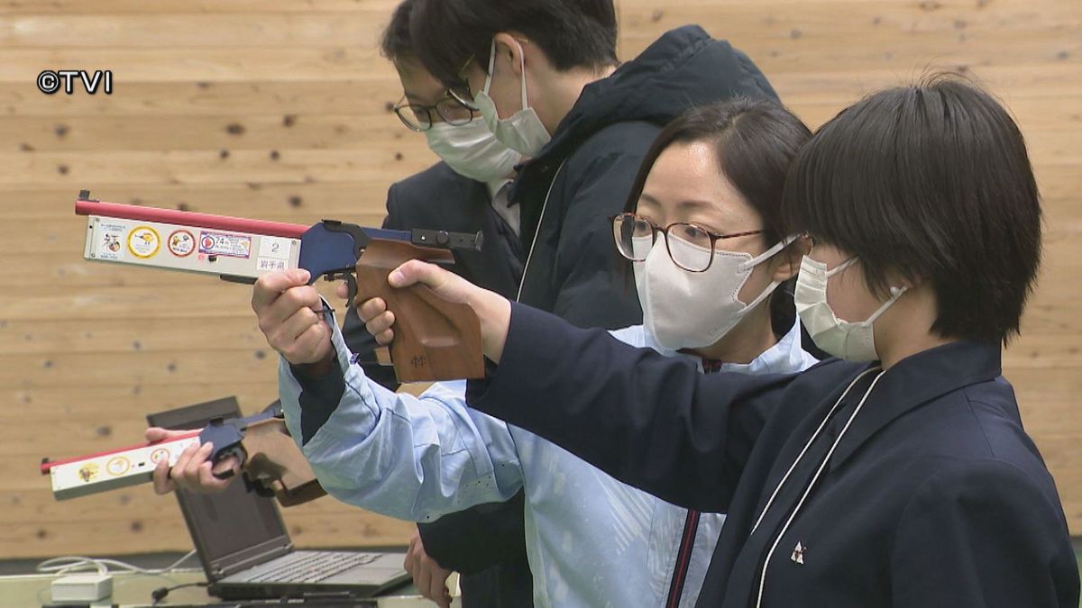 【警察志望者確保へ】県警察学校で高校生・大学生対象に体験イベント　岩手