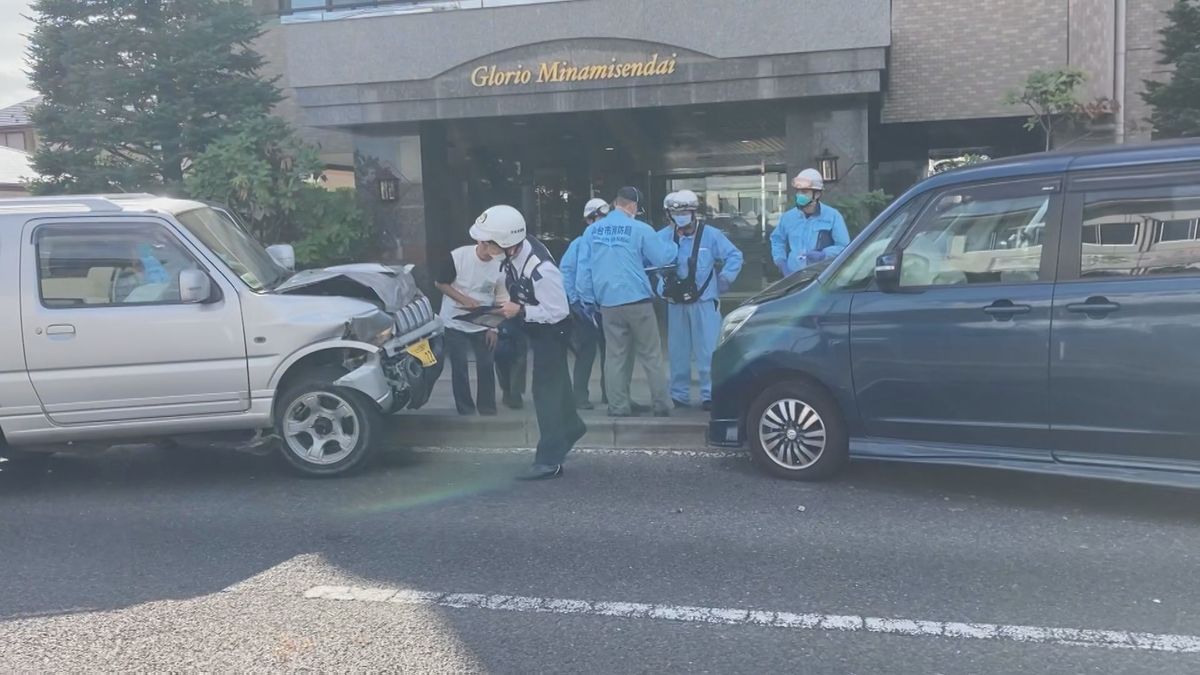 【2人が搬送 車3台が絡む事故】2人ともに意識あり 国道4号＜仙台市太白区中田＞