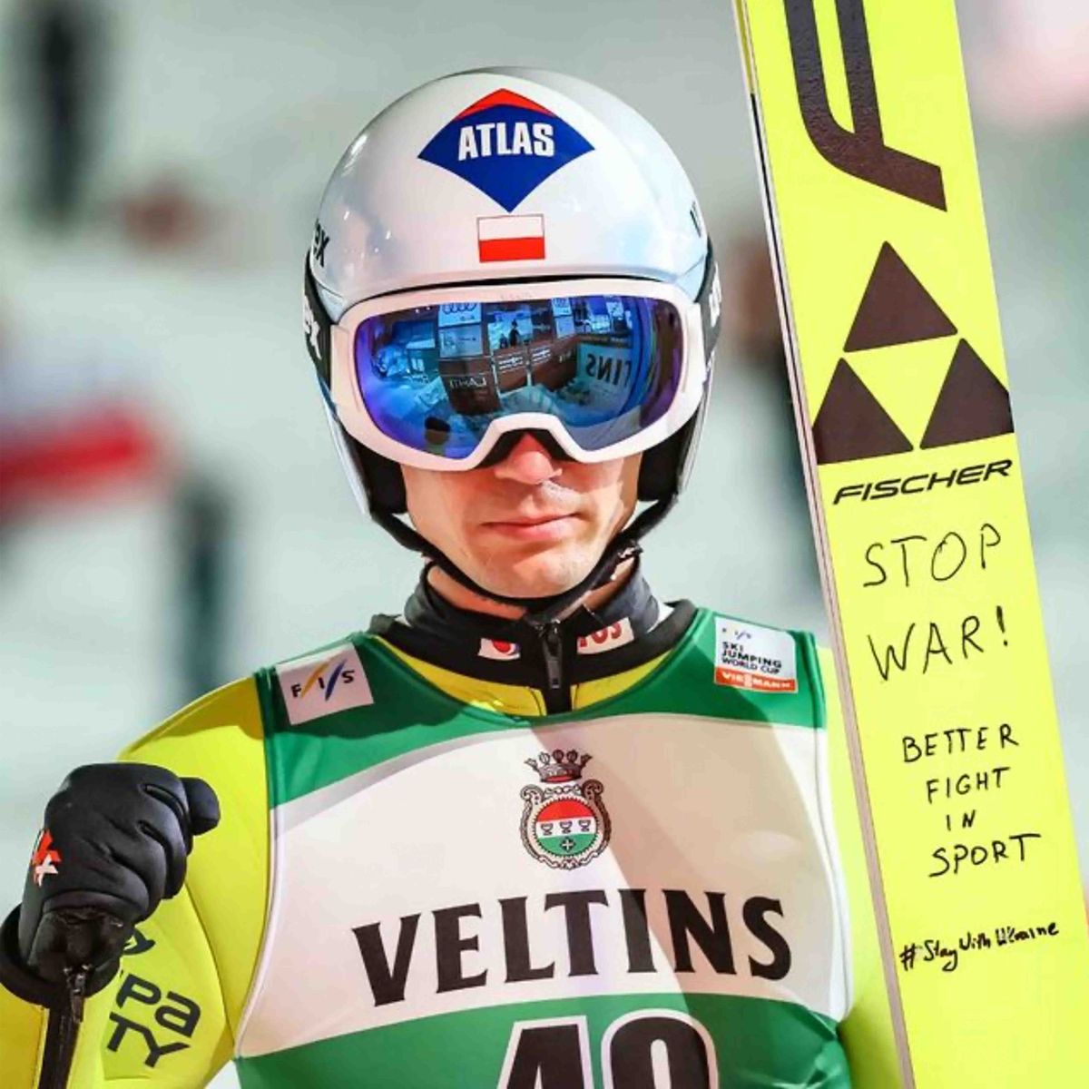 「戦争はやめろ！」ジャンプW杯でスキー板にメッセージ「スポーツで戦う方がいい」