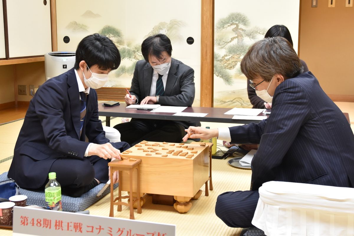 藤井五冠　羽生九段に「棋王戦」挑戦者決定Tで勝利　年度内の六冠達成に望みつなぐ