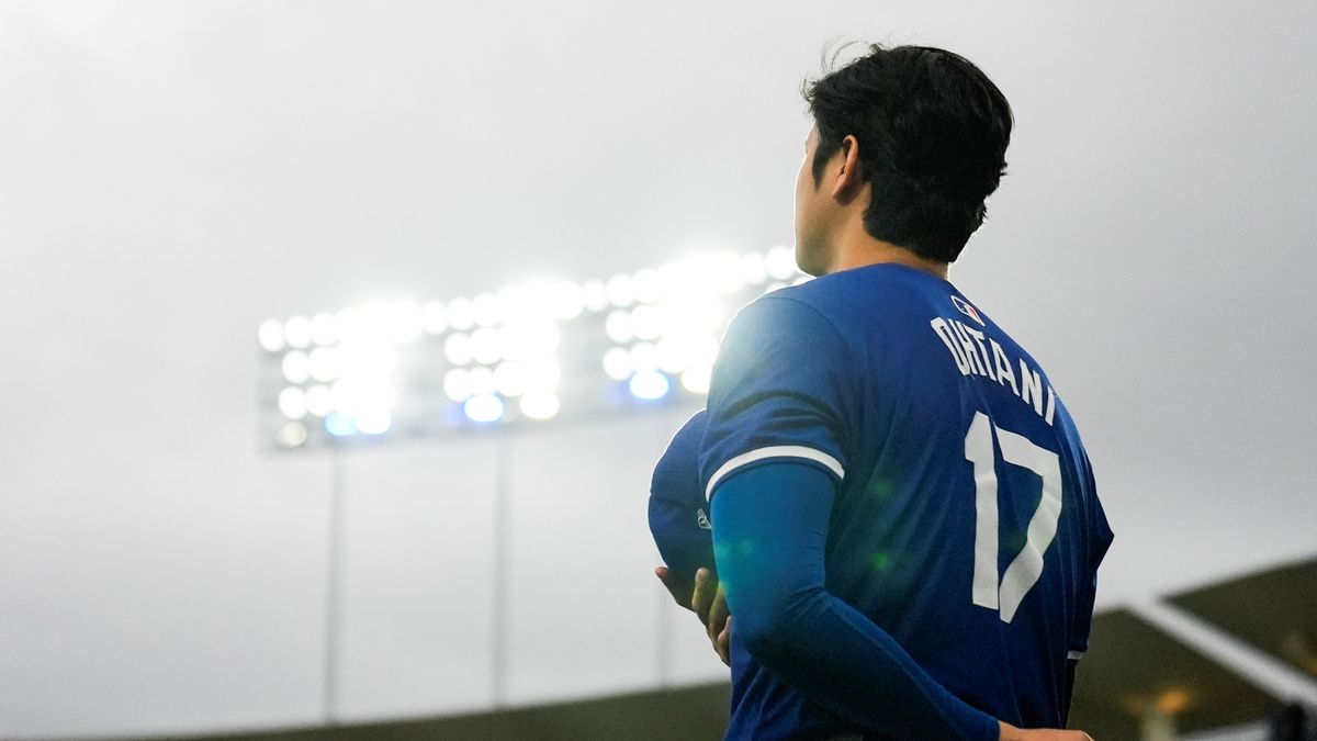 本拠地で初めての試合に臨んだドジャース・大谷翔平選手（写真：AP/アフロ）