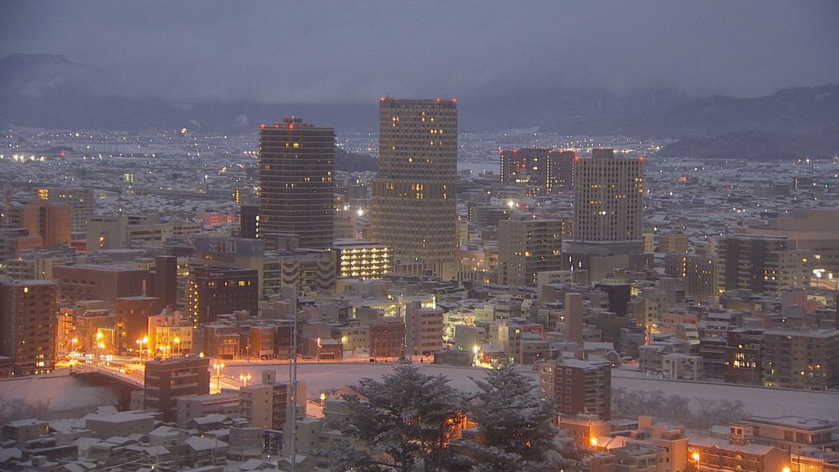 今夜はじめごろから8日にかけ山地中心に大雪か　警報級の大雪の可能性も　7日の福井県内　交通障害に注意・警戒を