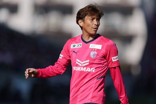 少しでもチームに貢献したい サッカー元日本代表 乾貴士がj1清水に加入