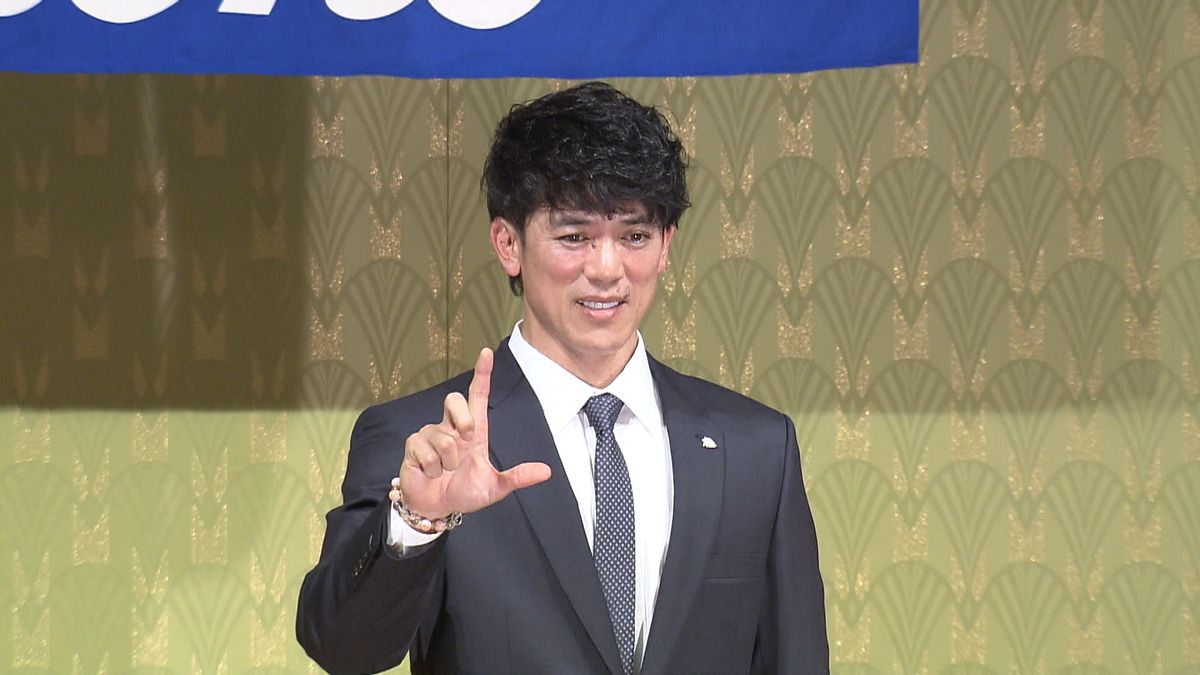 【ドラフト会議】「将来、ライオンズを背負っていく選手に」西武・松井稼頭央監督がドラフト1位の早稲田大・蛭間拓哉にエール