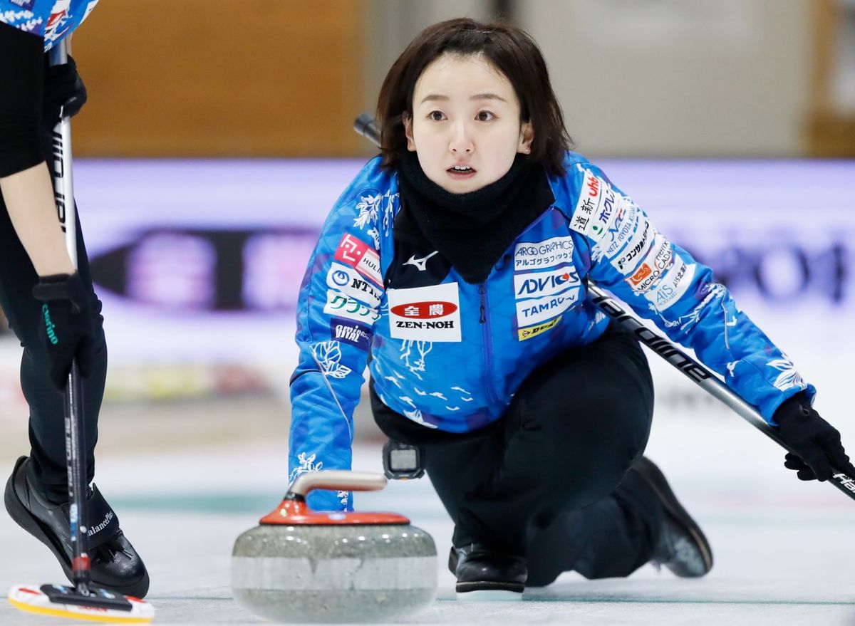 北京五輪代表へ　ロコ・ソラーレ黒星発進