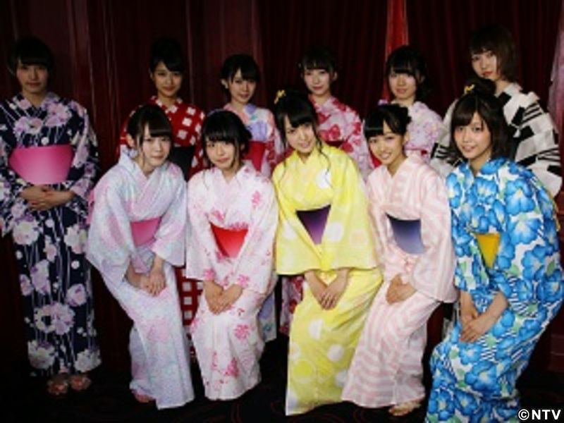 欅坂４６、浴衣姿で初めてのランウェー