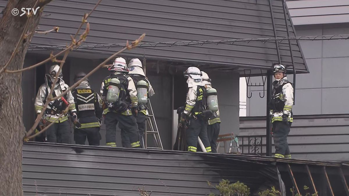 【速報】「１階から火が出ている」札幌市北区太平の二階建て住宅で火事 住人の８０代女性を病院搬送