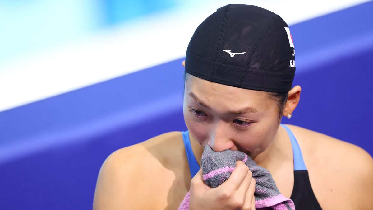 競泳・池江璃花子が涙「なんのために今日まで頑張ってきたのだろうと...」100mバタフライで決勝進出かなわず【パリ五輪】