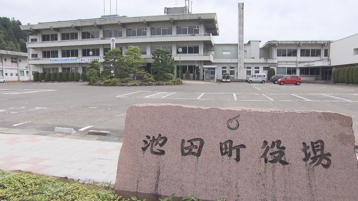 現職･杉本博文氏が立候補届け出　無投票当選の公算大　池田町長選挙