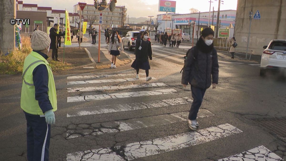 【横断歩道の日】　岩手県内で警察が運転手・歩行者に交通安全呼びかけ