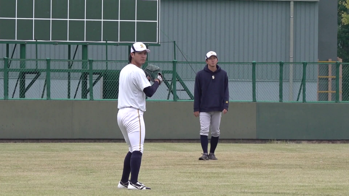 吉田投手と堀田コーチ