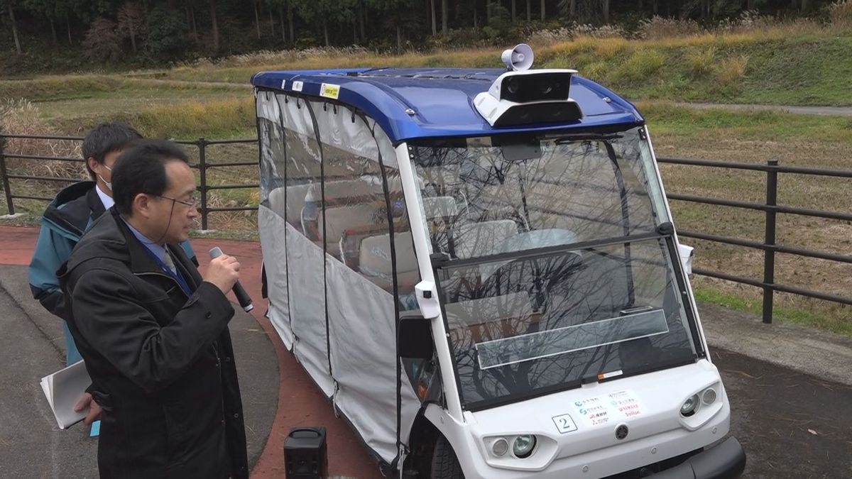 運転再開へ検証作業進む 永平寺町の自動運転車両 AIがさまざまな画像を学習中 今年10月に無人の自転車と接触