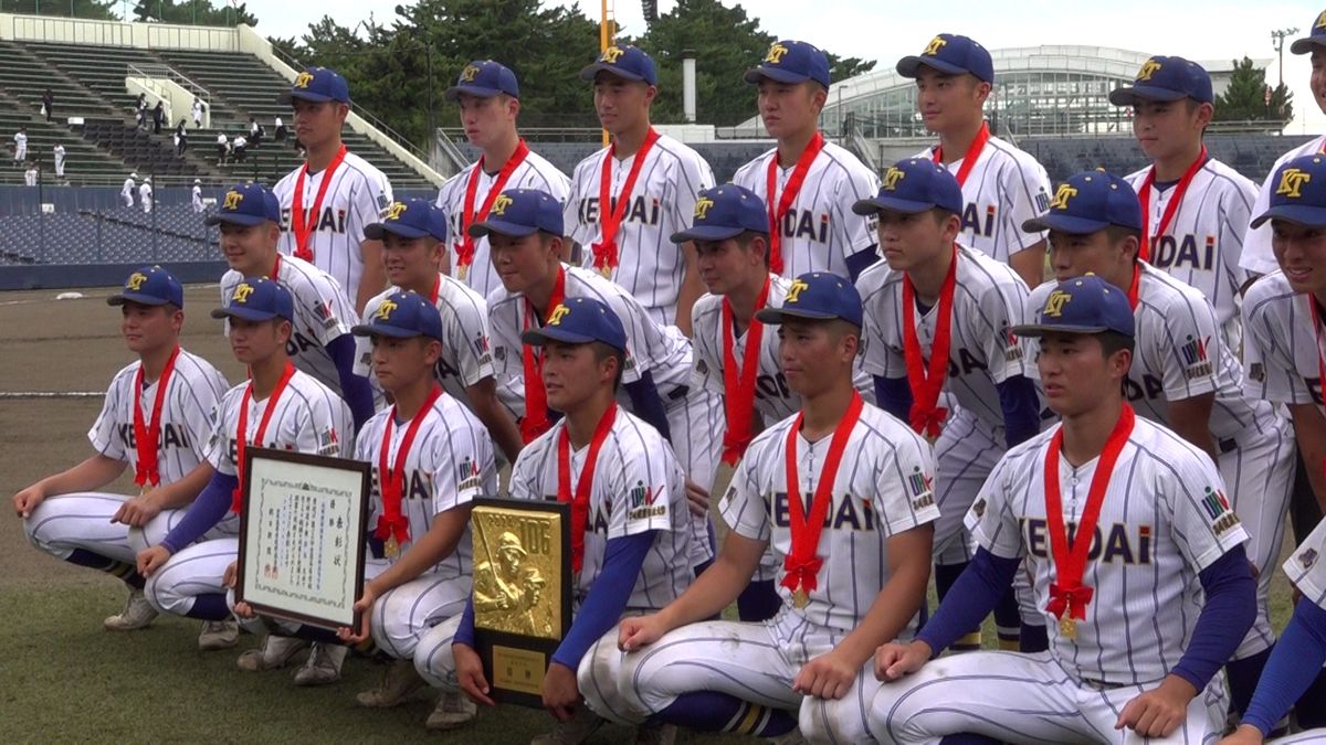 選抜V・健大高崎が9年ぶり夏の甲子園へ　主将・箱山「またあの舞台で野球ができる」　2年生“Wエース”佐藤＆石垣は「春夏連覇を」