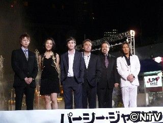 神つながりで飛び入り狩野英孝、ネタとダジャレでヒット祈願