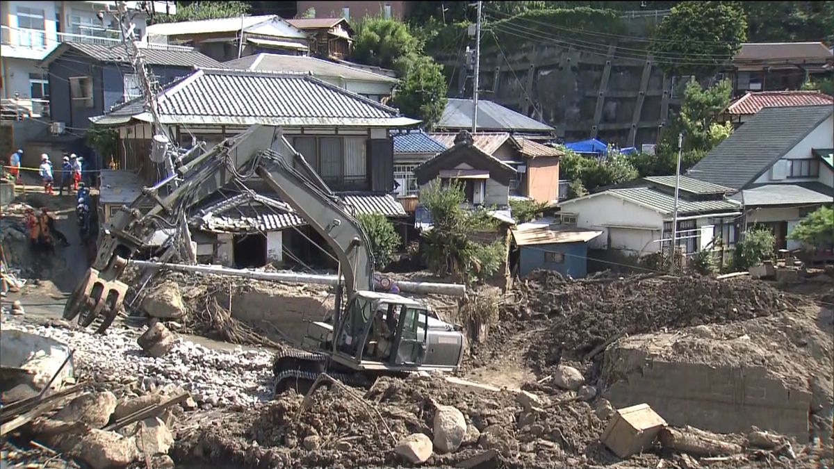 熱海市土石流から３週間　死者２０人に