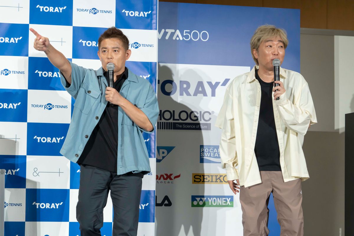 （左から）井戸田さん、小沢さん