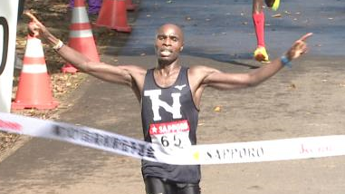 全体トップの日本大・キップケメイ選手