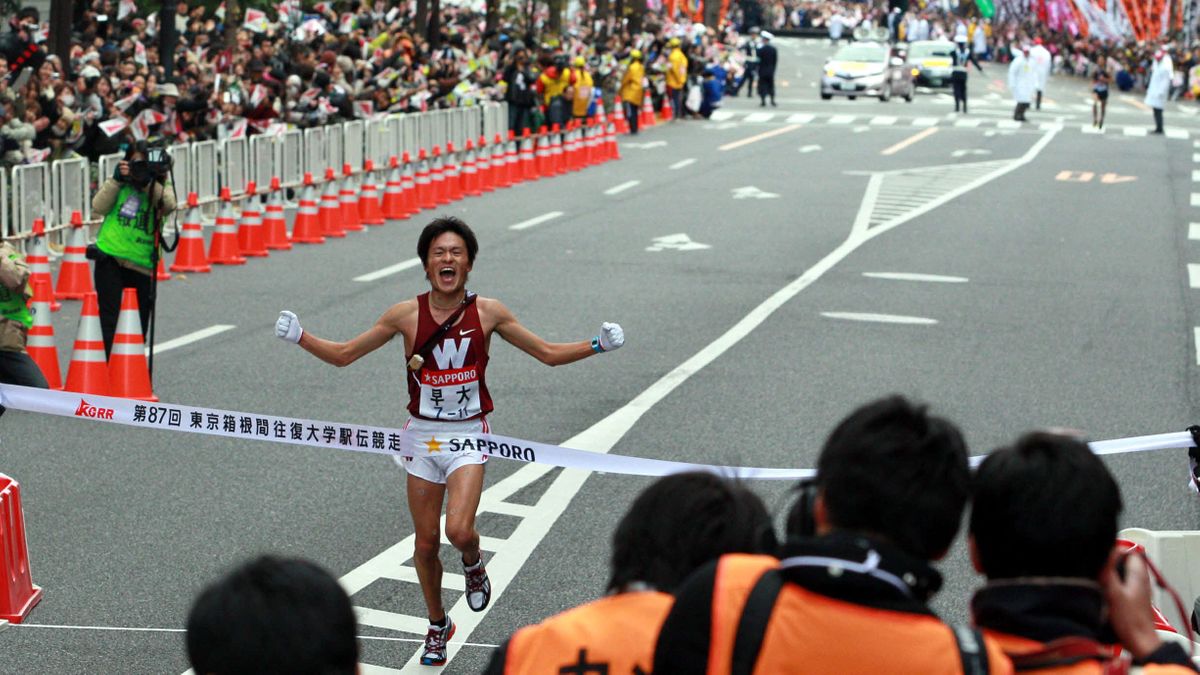 復路で4年生の奮闘光った第87回大会は2位と21秒差で総合優勝を達成(写真：日刊スポーツ/アフロ)