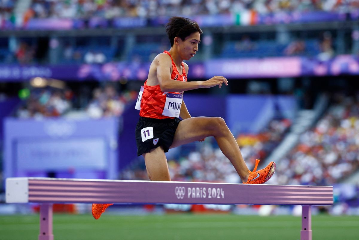 予選で快走をみせた三浦龍司選手(写真：ロイター/アフロ)